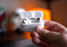 第二代AirPodsPro充电盒有望坚持使用Lightning端口