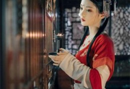 第一章病痛连绵第二章喧宾夺主完整版